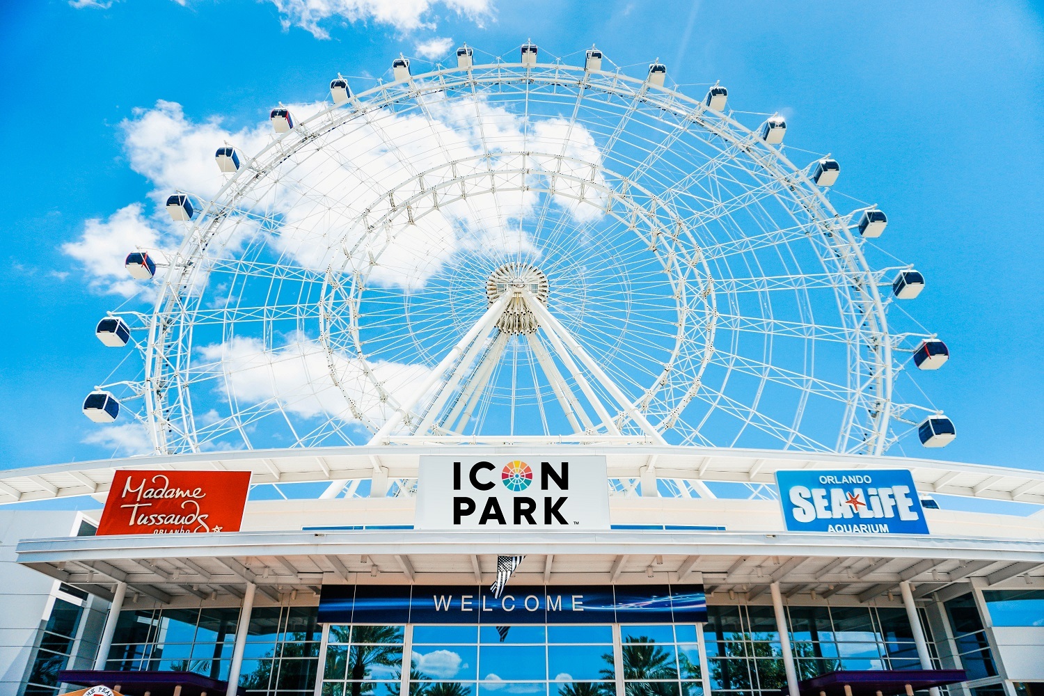International Drive y Icon Park en Orlando Florida